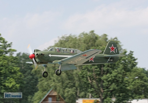 OO-IAK Jak-18
