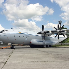 An-22, UR-09307 