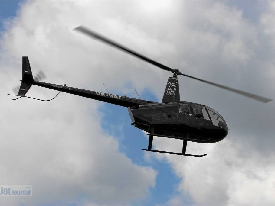 OK-NAT Robinson R44 (1951 Besuche) OK-NAT Robinson R44