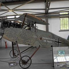 CL15459 17 Halberstadt CLII