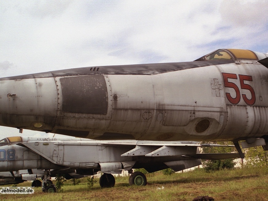 MiG-25RB, 55 rot, Detailansicht Bugnase