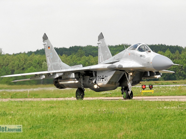 29+01 MiG-29G JG73 Pic9h