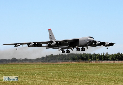 60-0052/LA B-52H Stratofortress 11th BS 2nd BW “Ragin’ Red 11” USAF