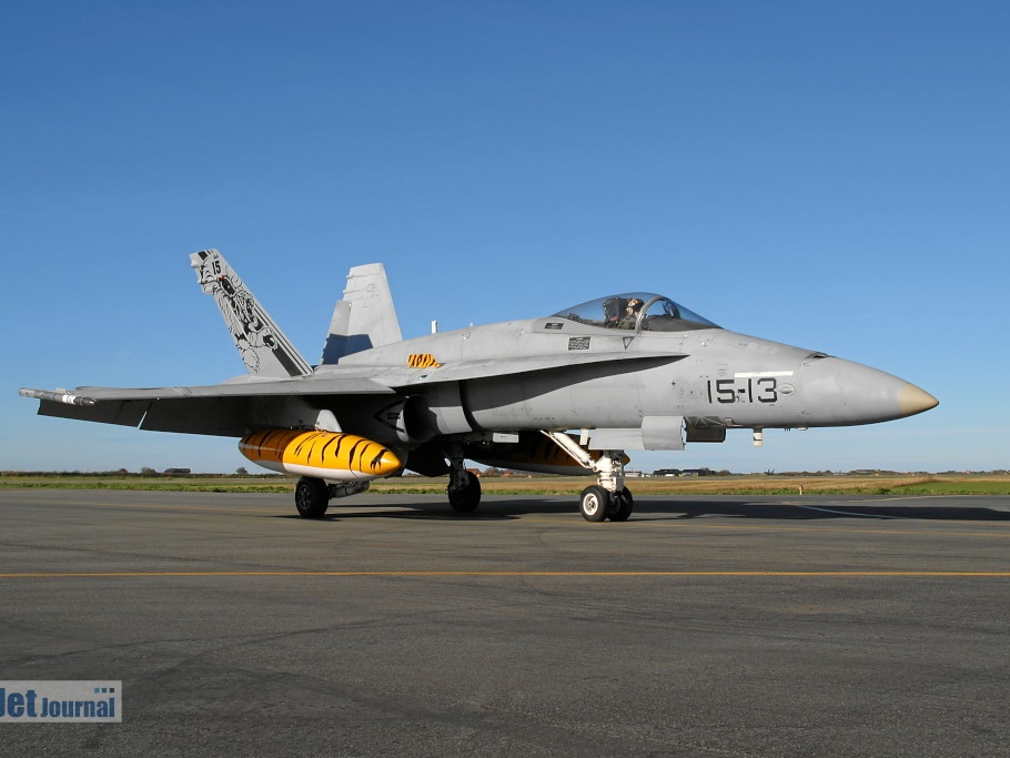 15-13 C15-26 F-18A 151 esc SpAF 
