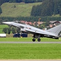 7l-we_ef2000_landung_20131014_2037048451.jpg