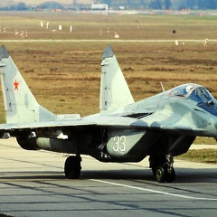 33 weiss, MiG-29