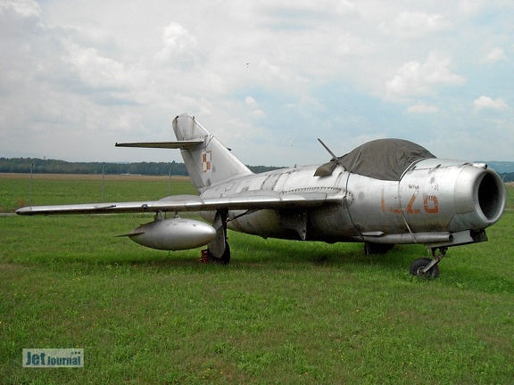 1326 Lim-2 / MiG-15bis