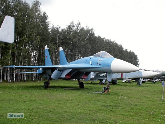 Suchoi T-10-1, 10 blau