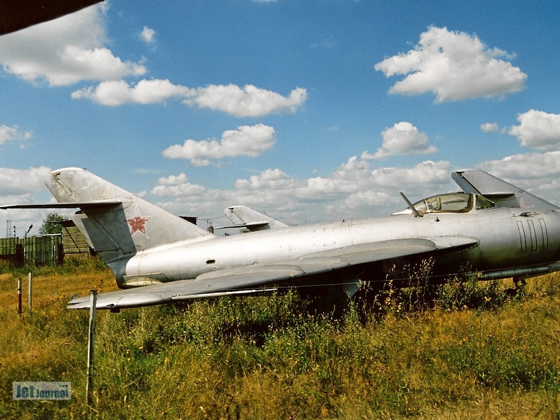 MiG-17, 111