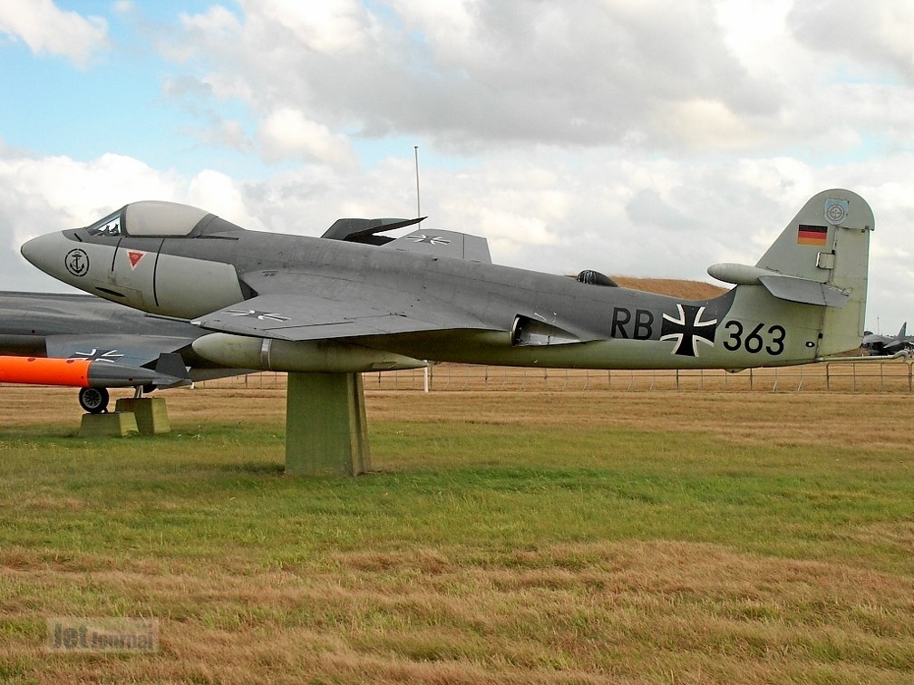 RB+363 Hawker Sea Hawk MFG2
