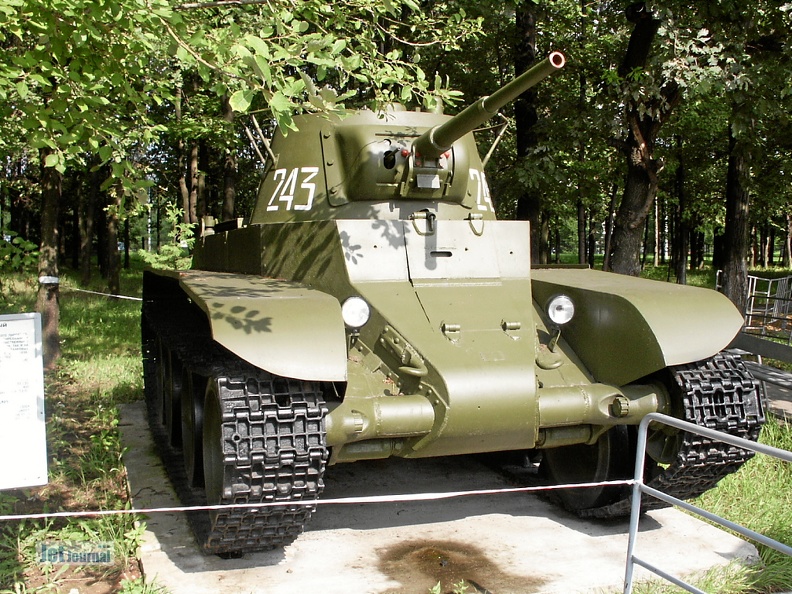 Panzer BT-7