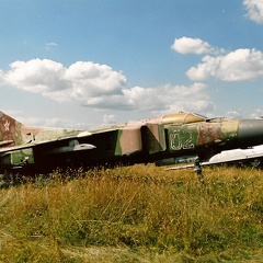 MiG-23M, 02 rot/weiss