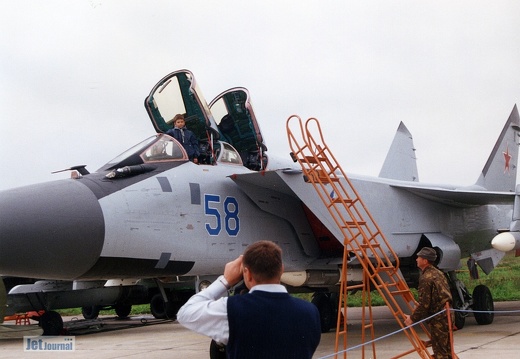 MiG-31, 58 blau