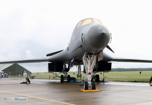 86-0111, Rockwell B-1B