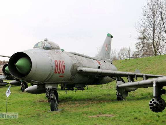 806, Su-7BKL (4200 Besuche) Polish Aviation Museum, Krakow 806, Su-7BKL