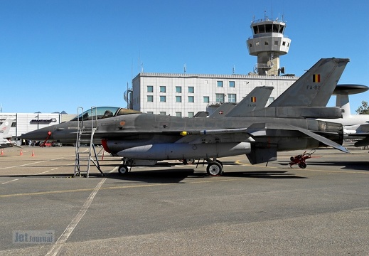 FA82 F-16AM BAC