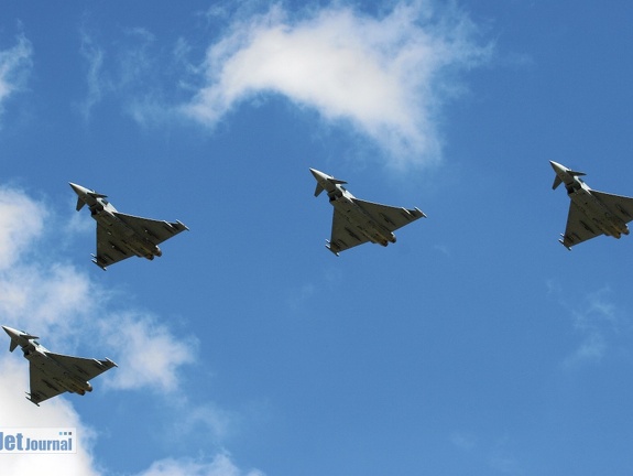 Fly-By 4 Eurofighter