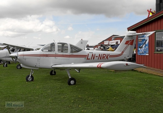 LN-NRK Piper PA-38-112