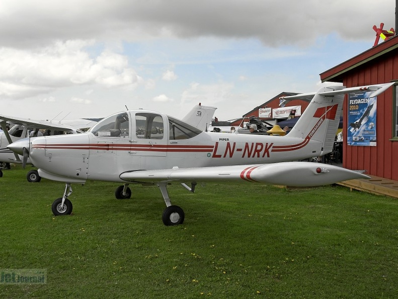 LN-NRK Piper PA-38-112