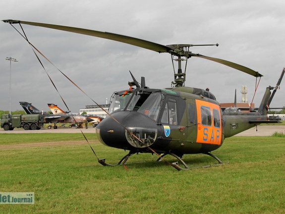 71+06 UH-1D LTG62 Pic1 (1058 visingar) 71+06 UH-1D LTG62 Pic1