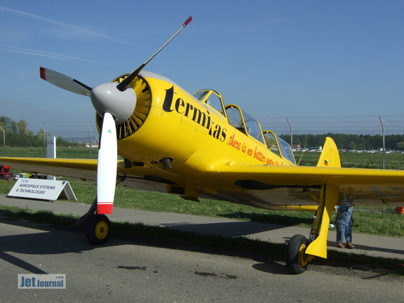 LY-YJW Jak-52 TD Termikas