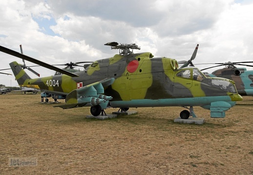 4004 Mi-24D ex 96+23 NVA