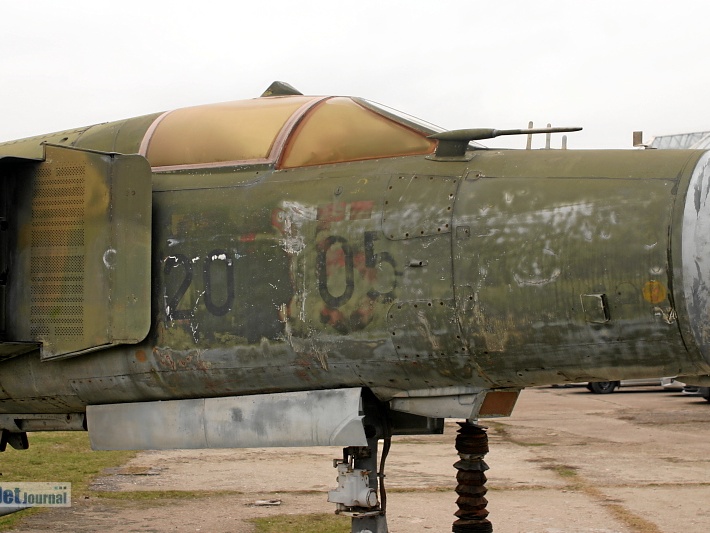 585 NVA, MiG-23MF Bug