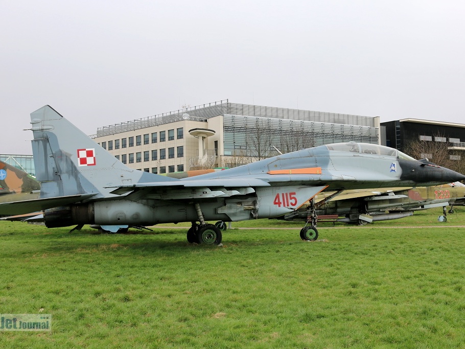 4115, MiG-29UB (GT)