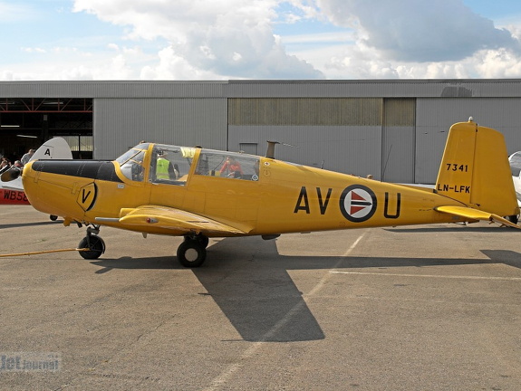 LN-LFK Saab 91B-2 (1484 visite) LN-LFK Saab 91B-2