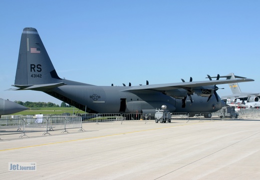 48-43142, C-130J Hercules, U.S.A.F.