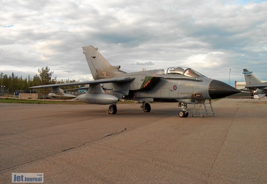 ZA406 Tornado GR4 12sqn RAF Pic2