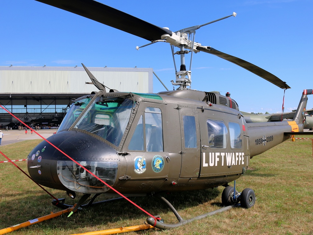 UH-1D, ex. 73+02 