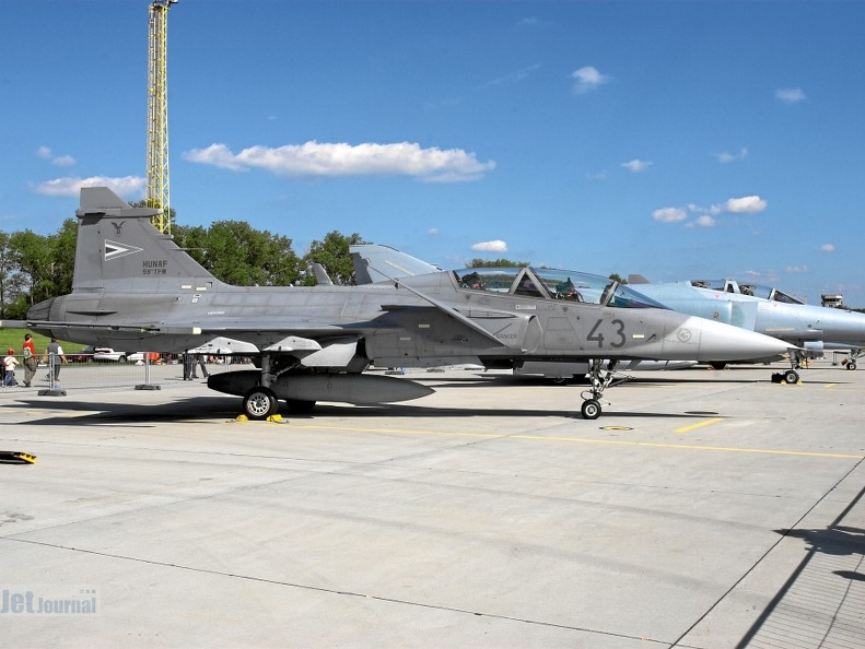 43 JAS-39D Gripen HUNAF