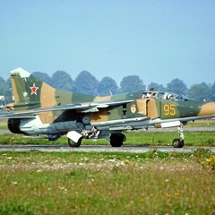 95 gelb, MiG-23UB