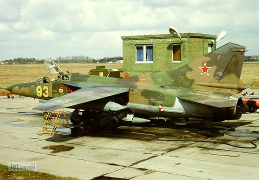 93 gelb, MiG-23UB