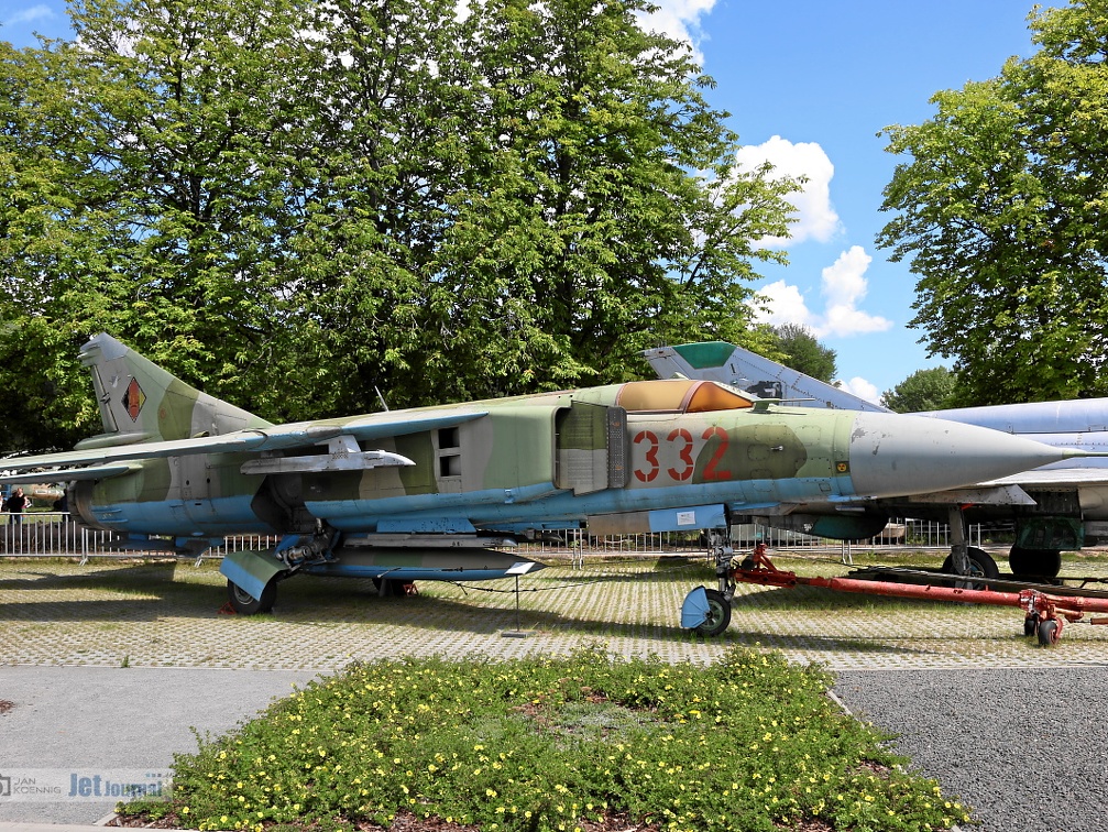 332 ex. NVA, MiG-23ML
