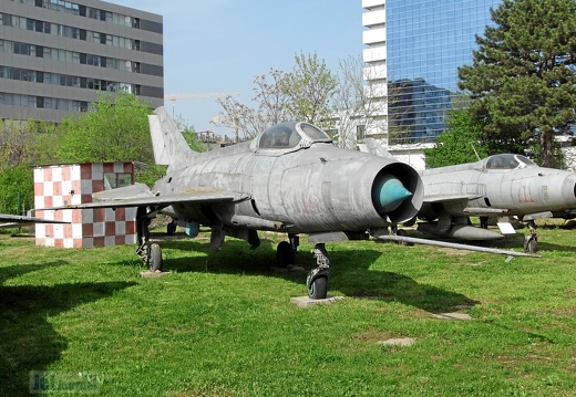 714 MiG-21F-13
