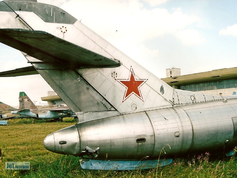 Jak-25, 57 rot
