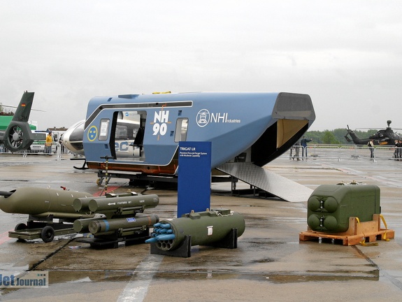 NH90 Kabinen Mock up schwedische Version (1023 відвідувань) NH90 Kabinen Mock up schwedische Version