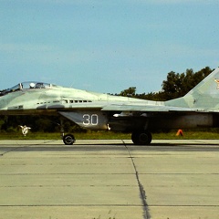 30 weiss, MiG-29
