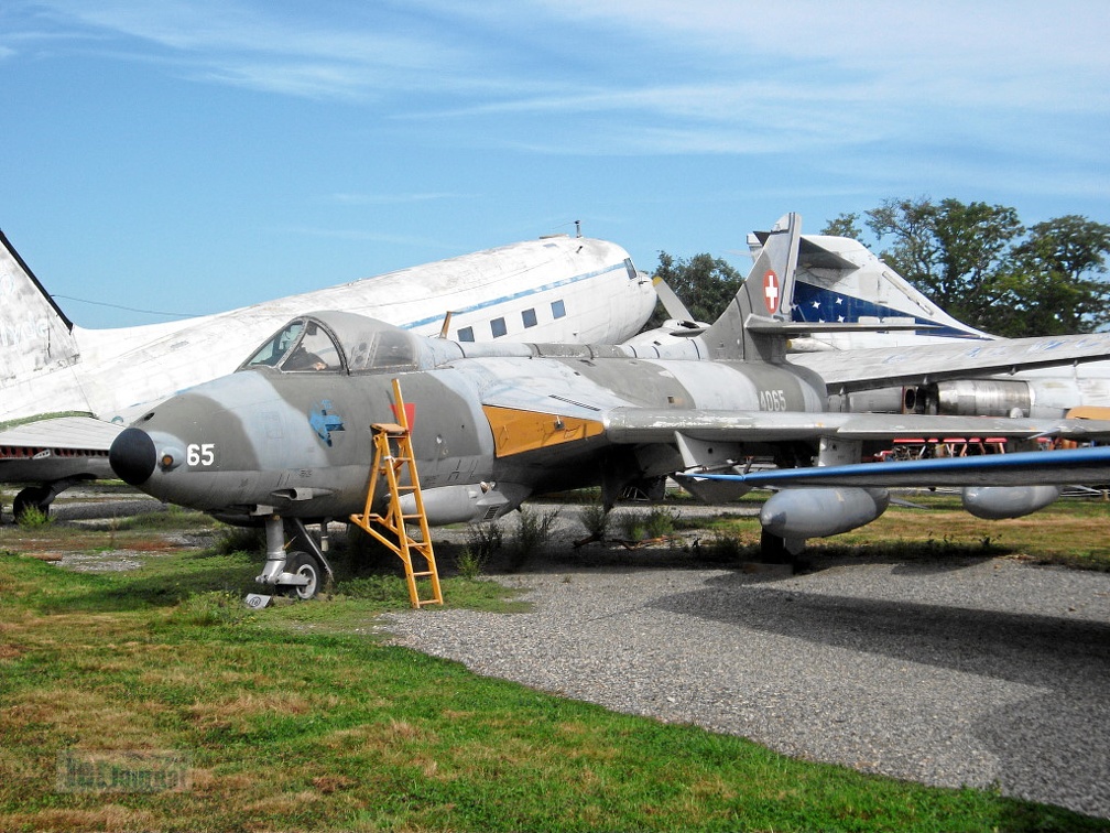 J-4065 Hawker Hunter F.58