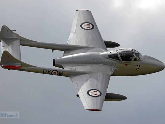 LN-DHZ DH-115 Vampire T55 (1604 visingar) LN-DHZ DH-115 Vampire T55