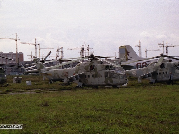 Mi-24A und Mi-24W 