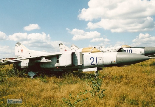 MiG-23M, 21 blau