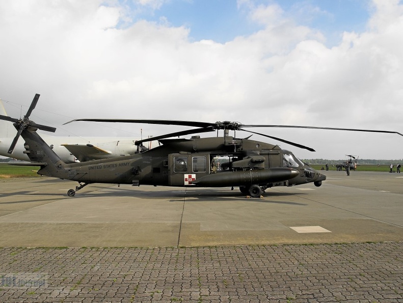 20501 HH-60M 3-10th AVN US Army