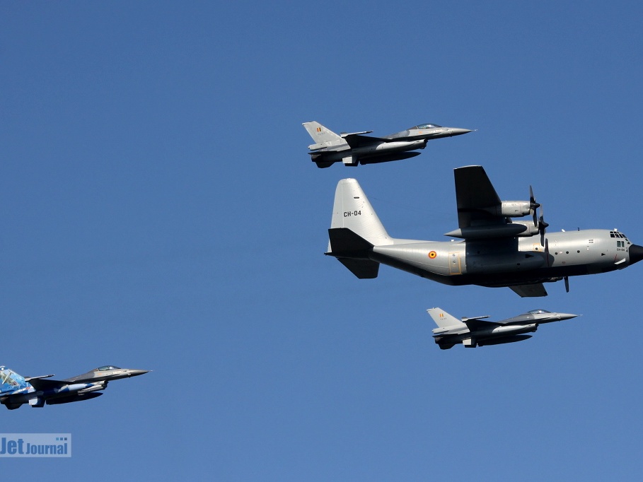 Überflug C-130H und 3x F-16AM, Belgien