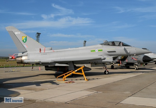 ZJ924 QO-H Typhoon F2 3sqn RAF im Static