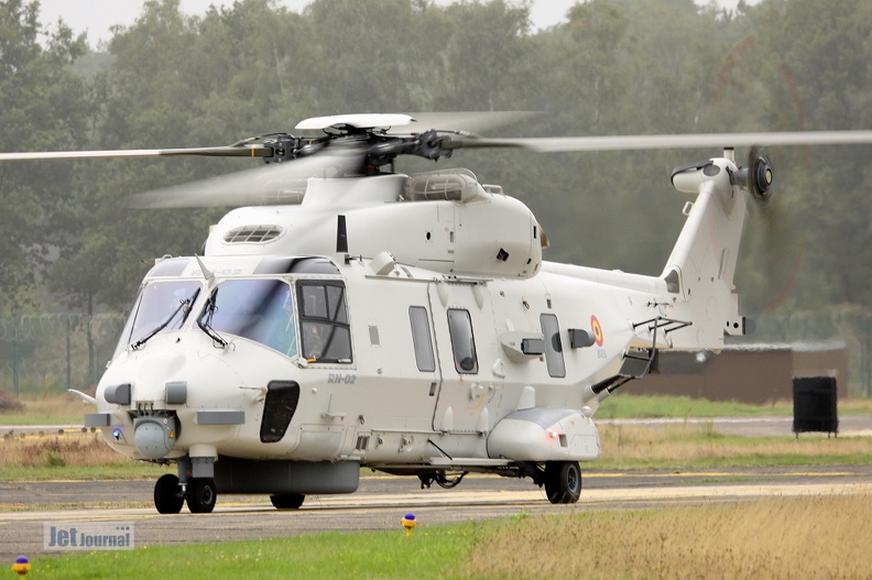 eurocopter-rn02-2015-2-10c_20150927_2028502076.jpg