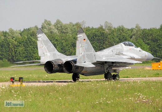 29+01 MiG-29G JG73 Laage Pic3