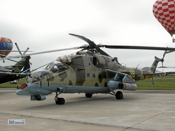 Mi-24PN, 28 gelb 